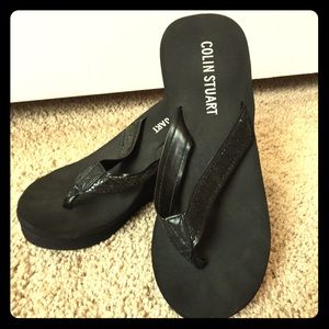 Colin Stuart Black wedge glitter flip flops